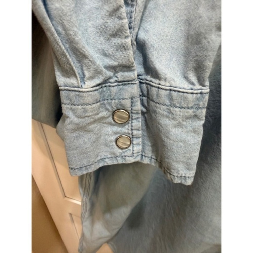 Levis Mens Barstow Western Shirt Light Wash Denim Pearl Snap Front L - Picture 3 of 12
